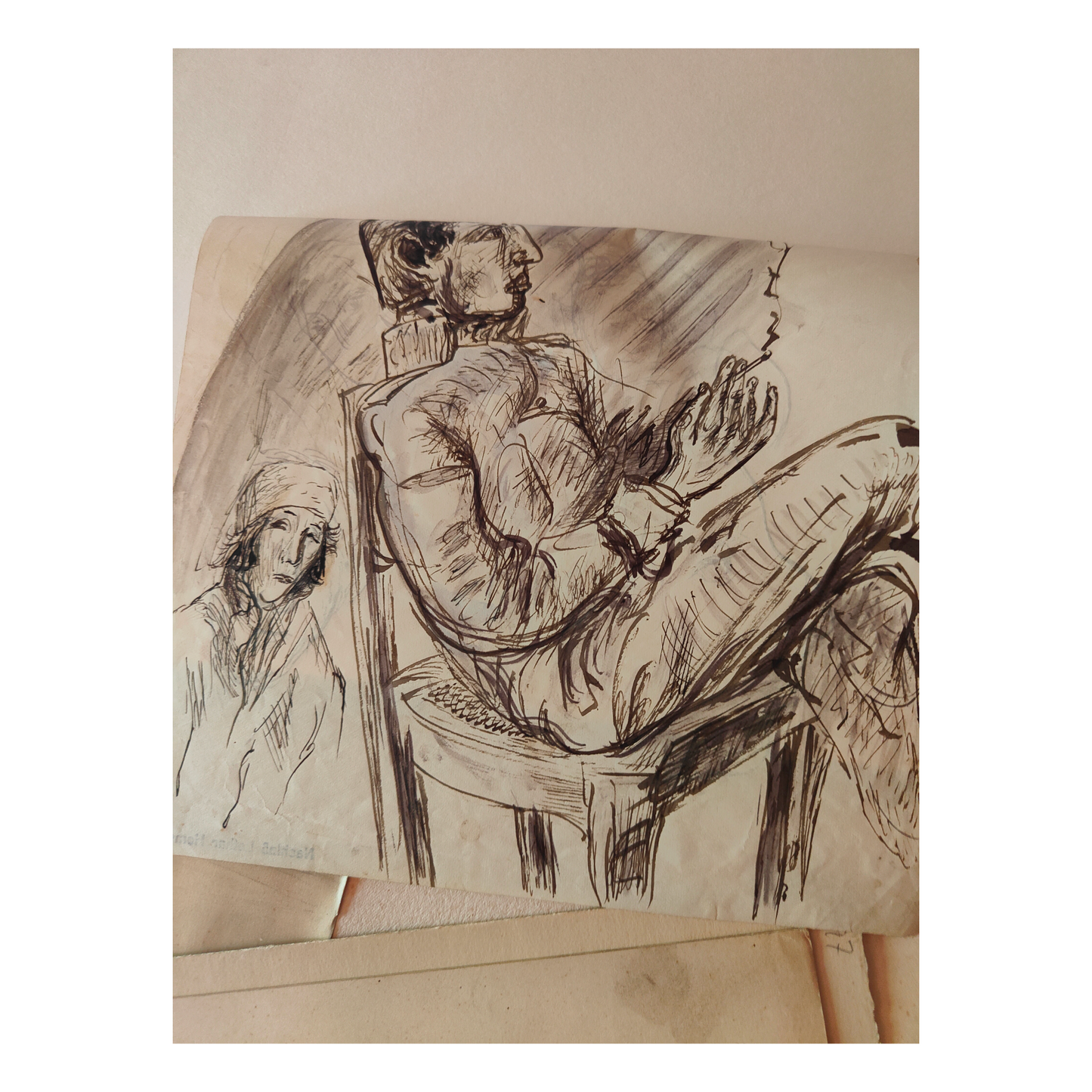 Sketches of Faces and Man Reading on the Back - Homeyer Lothar