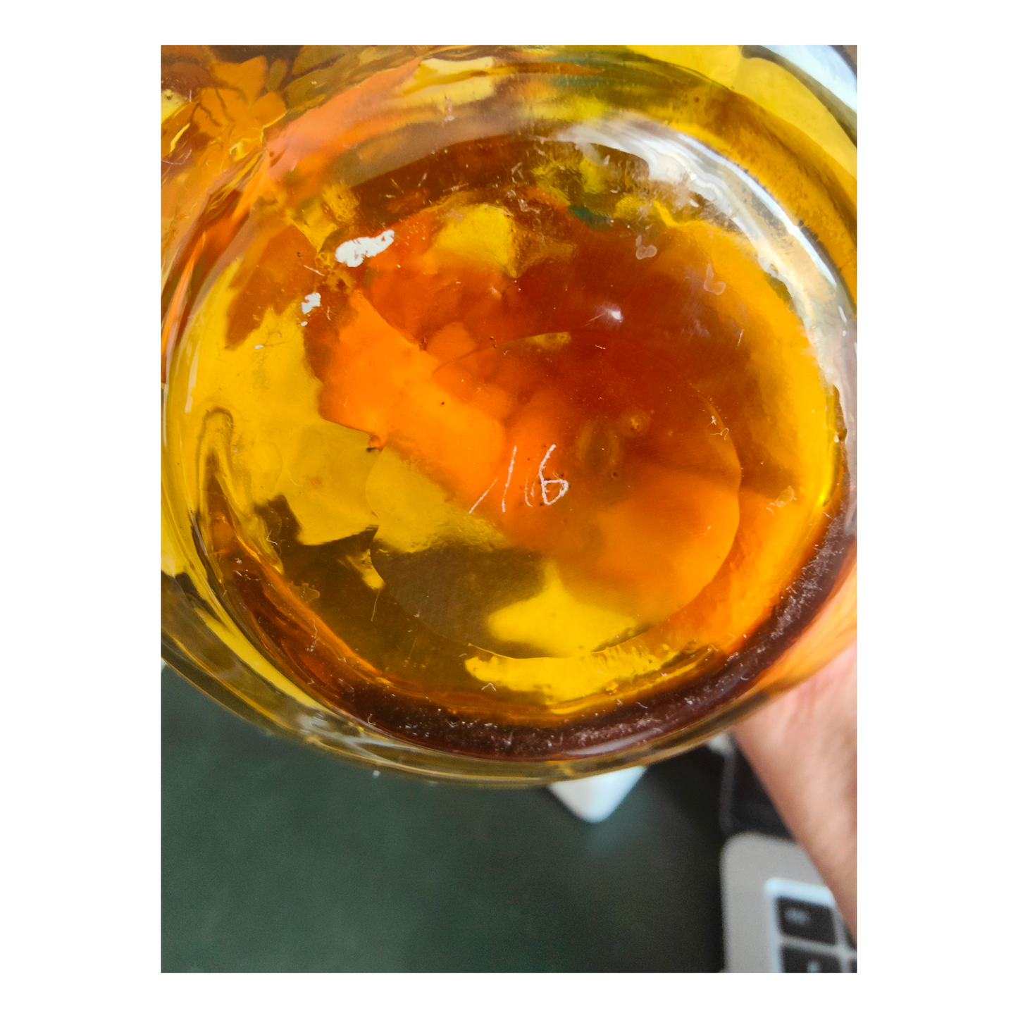 Carafe ambrée dite George Sand cristallerie Portieux verre cristal français XIXe siècle brocante authentique