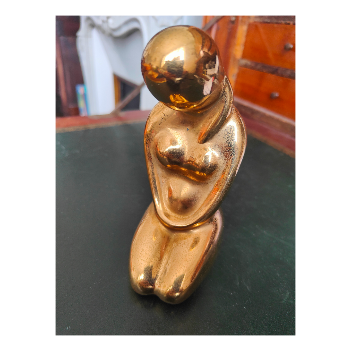 Femme agenouillée bronze Louis Tanari d'après sculpture française art moderne 15x9x7 cm 60 euros