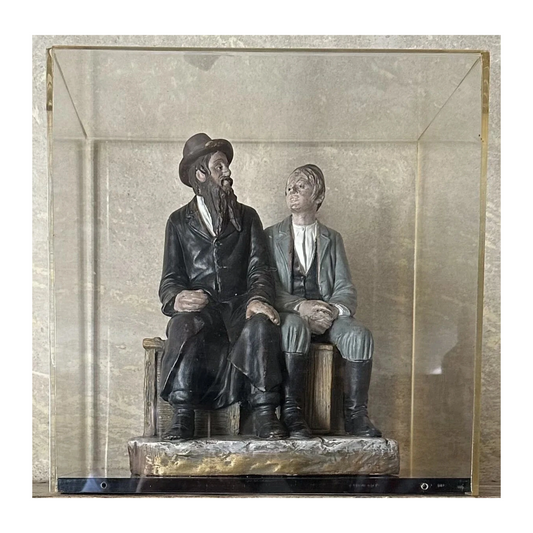 Groupe en terre cuite peinte Bernhard Bloch père et fils Europe Centrale sculpture 1836-1909 globe verre 28 cm 800 euros