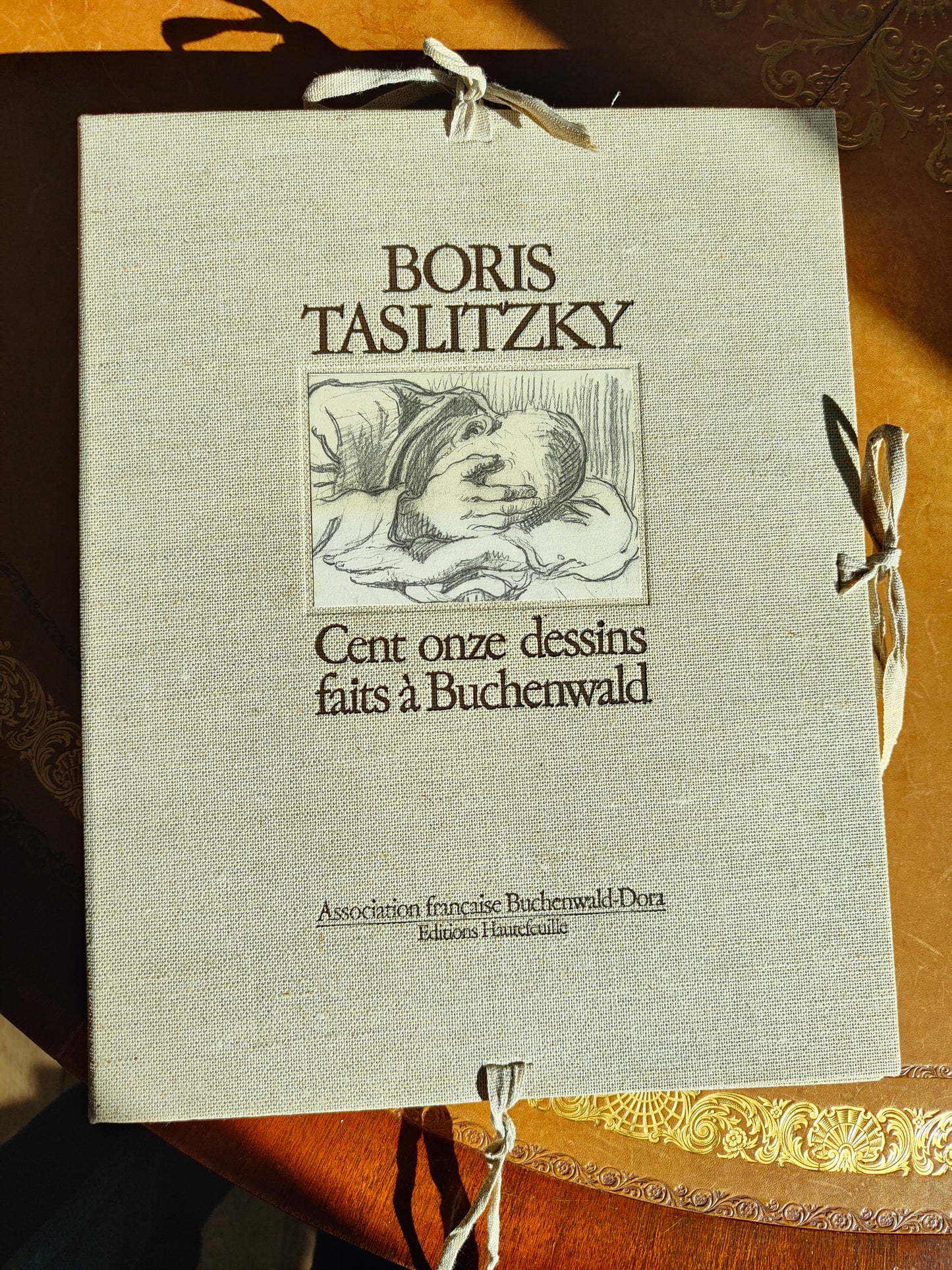 111 drawings made in Buchenwald - Taslitzky Boris