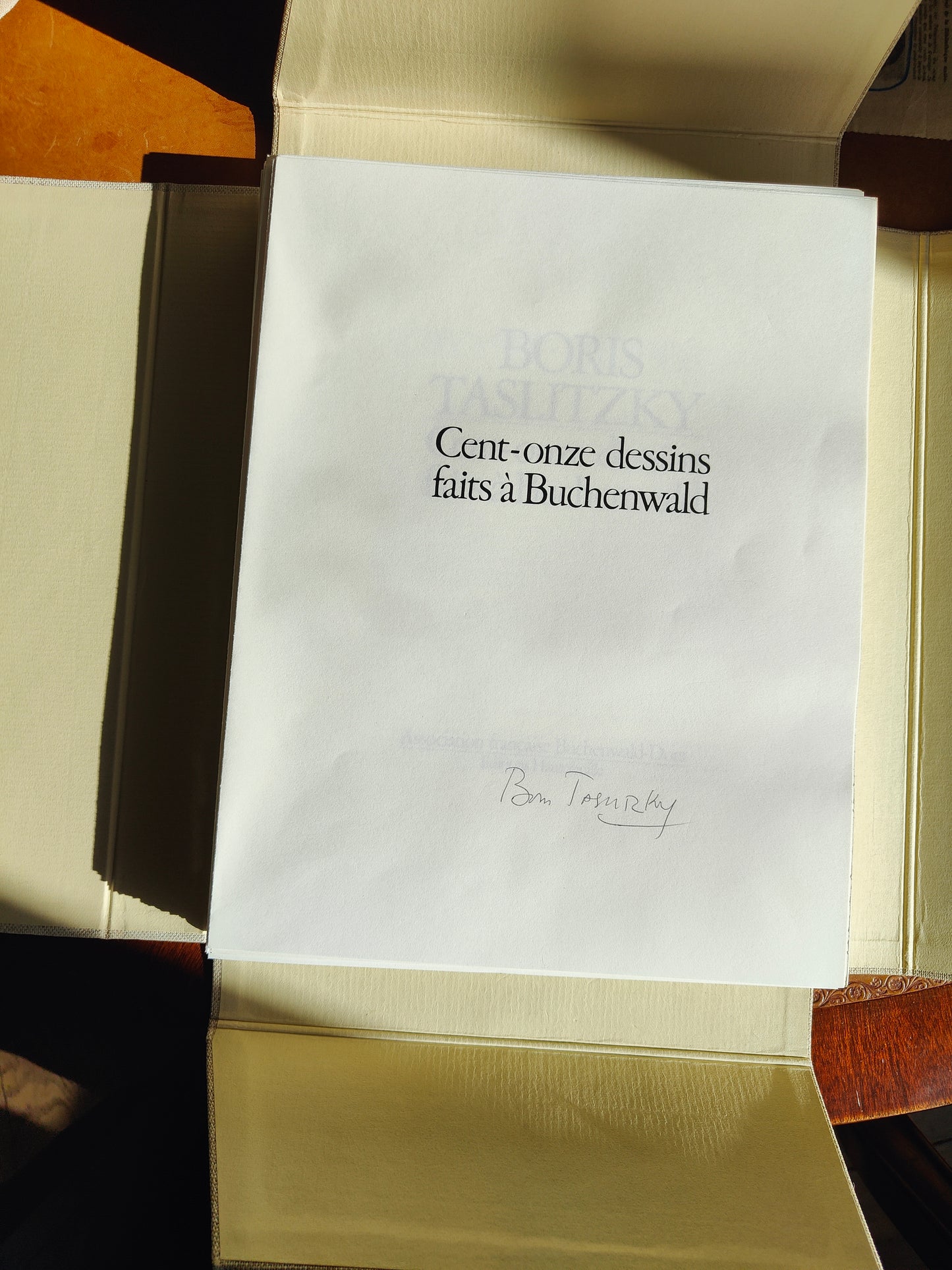 111 drawings made in Buchenwald - Taslitzky Boris