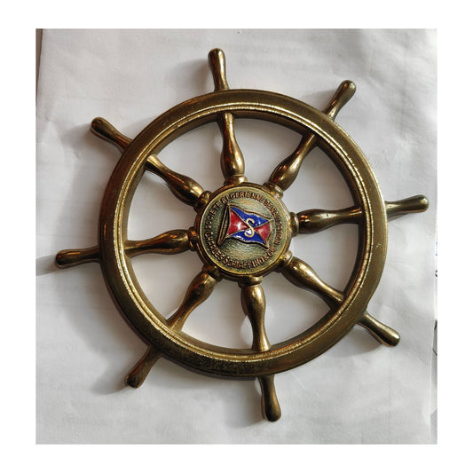 Médaille en laiton de la Compagnie Algérienne de Navigation Schiaffino, roue de bateau emblématique, pièce historique maritime de 13 cm pour 262 g.