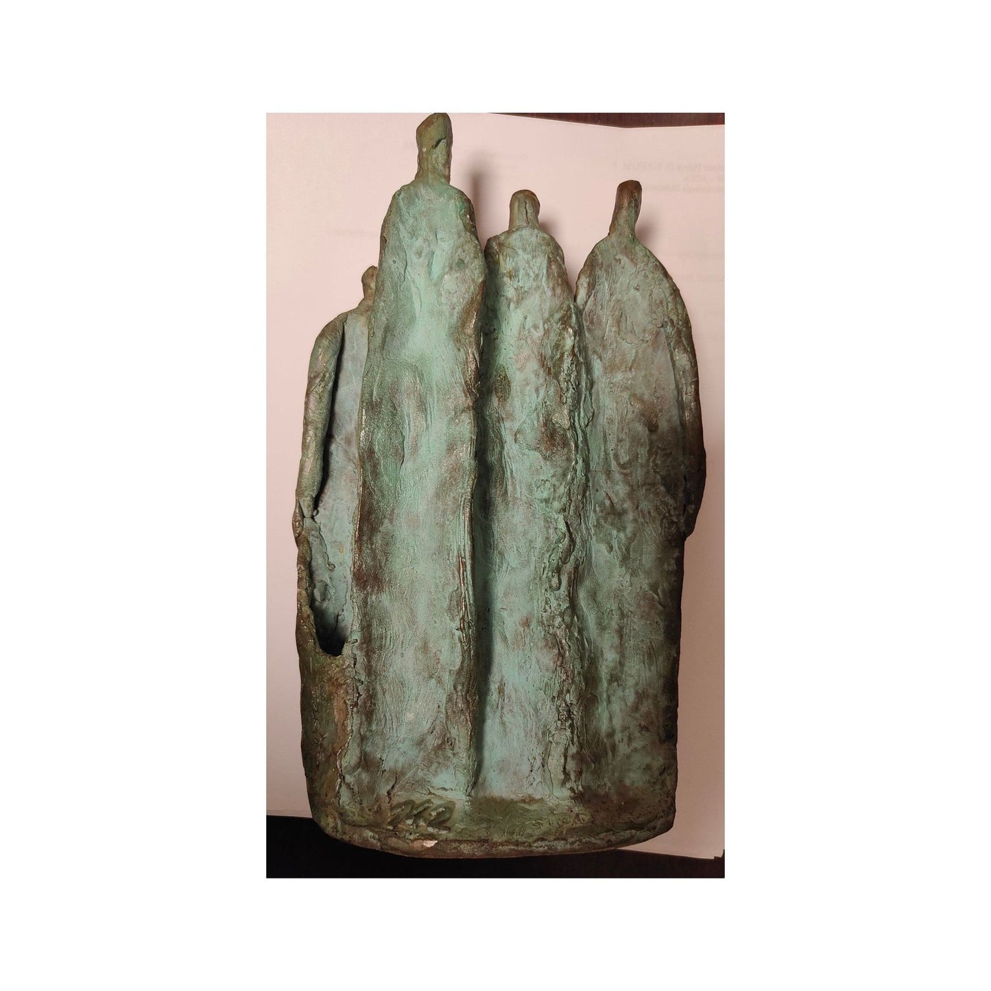  Groupe en bronze patine verte par Ayvayan Georges, signé et daté, mention PU, 25x16x8 cm 