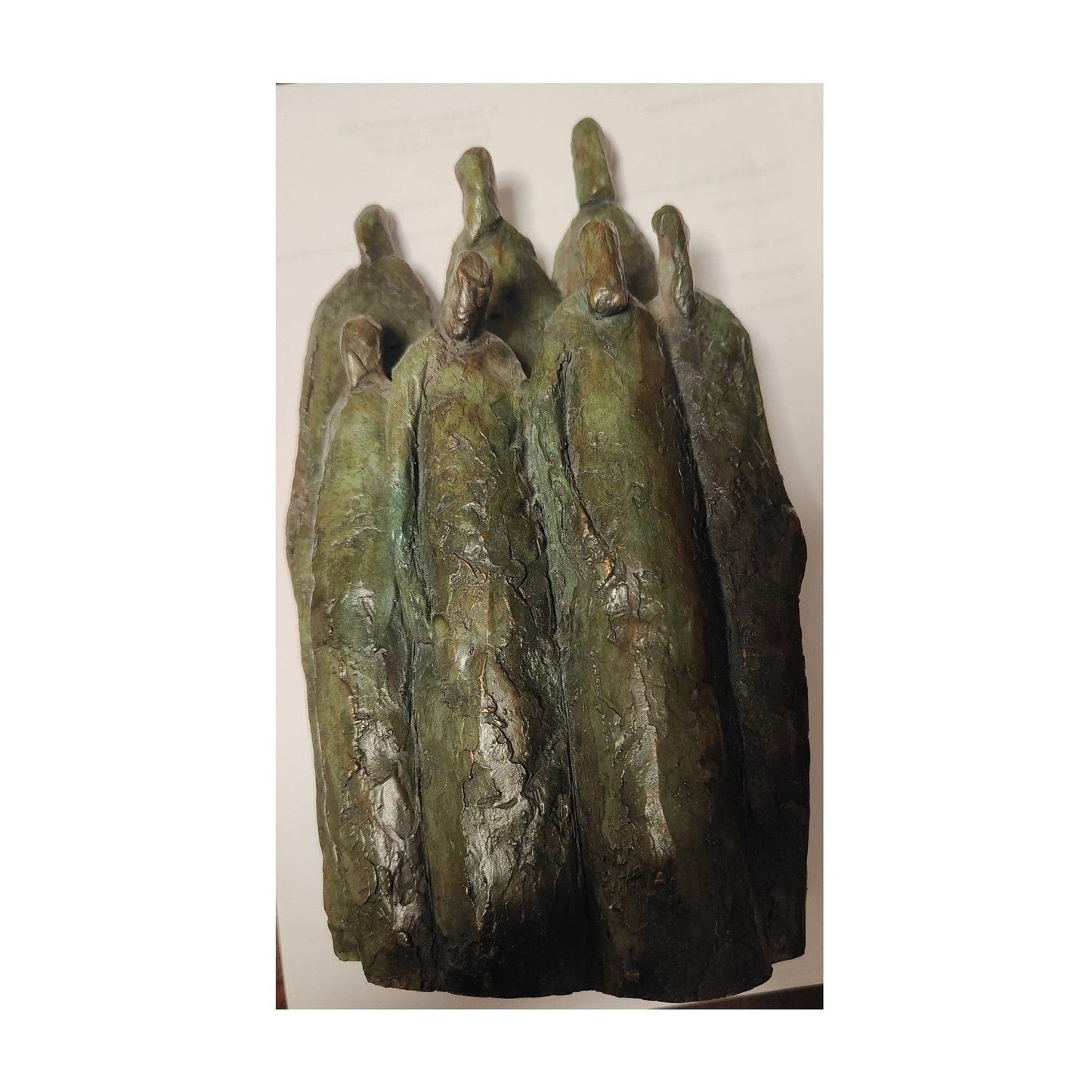  Groupe en bronze patine verte par Ayvayan Georges, signé et daté, mention PU, 25x16x8 cm 